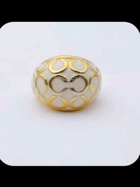 COACH White And Gold Ennamal Dome Ring Size 5